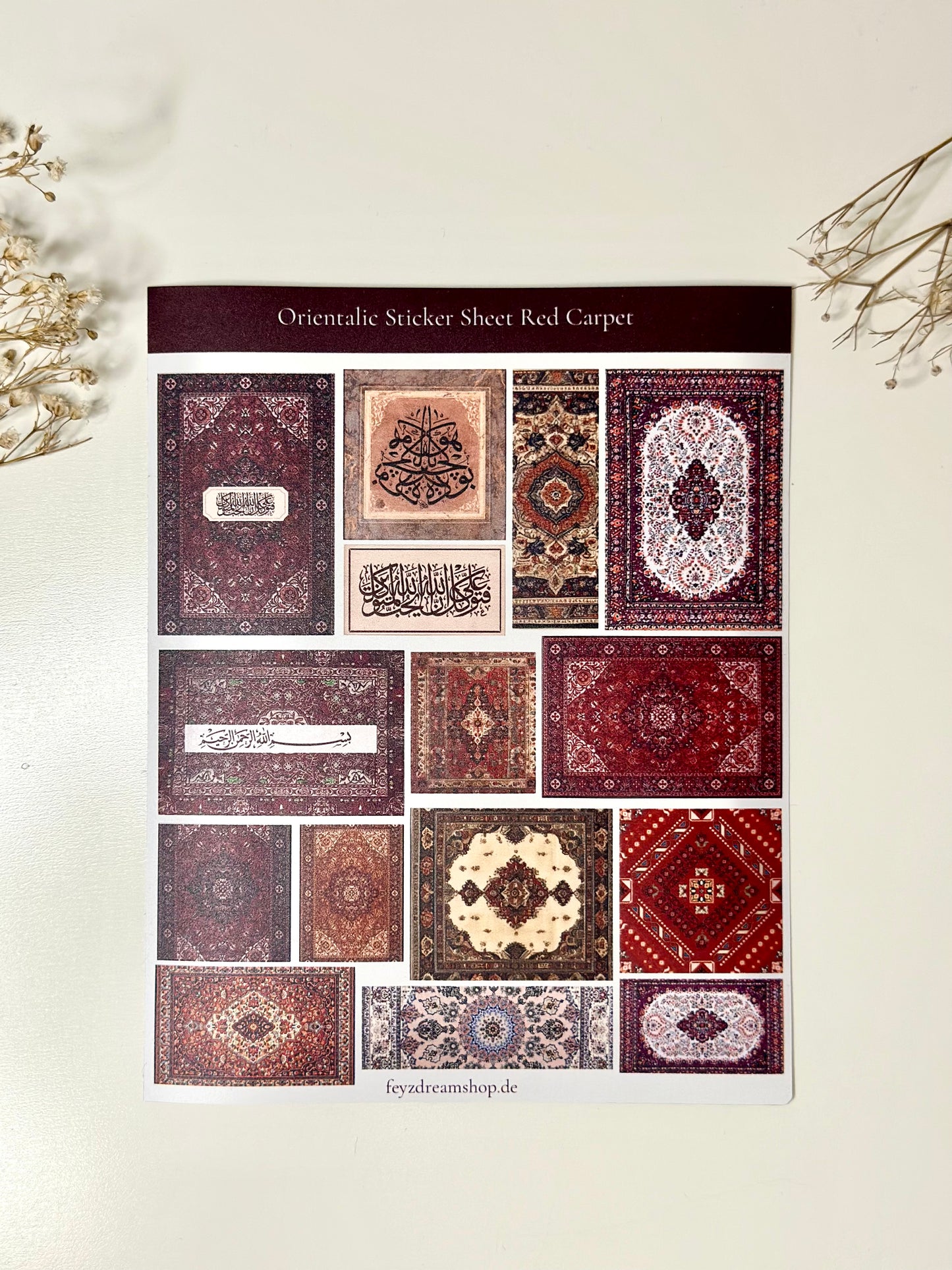 Kırmızı Halı Çıkartma Sayfası