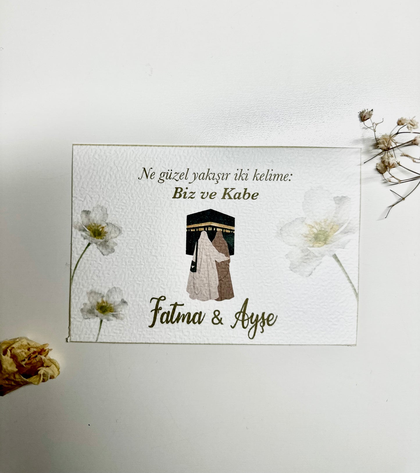 Personalized Umrah Card “White flower” Turkish