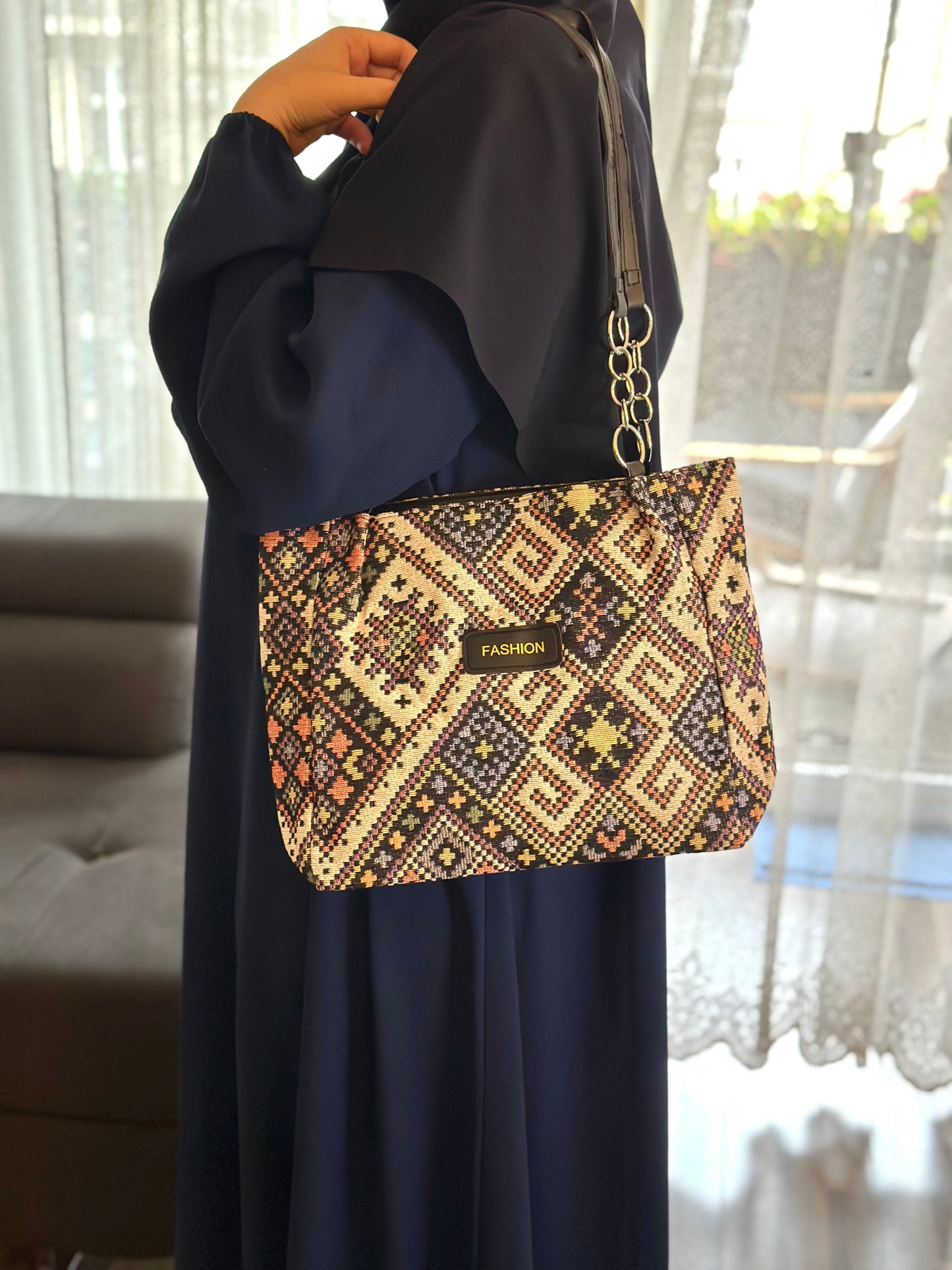 Oryantal omuz çantası M